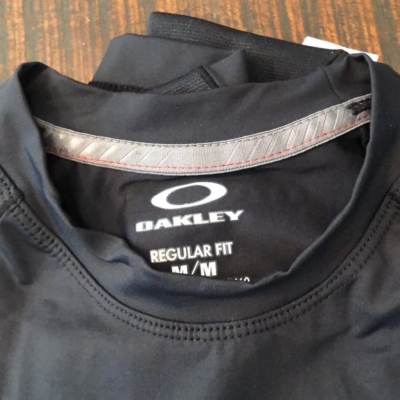 Compression oakley - Picture 3 of 3